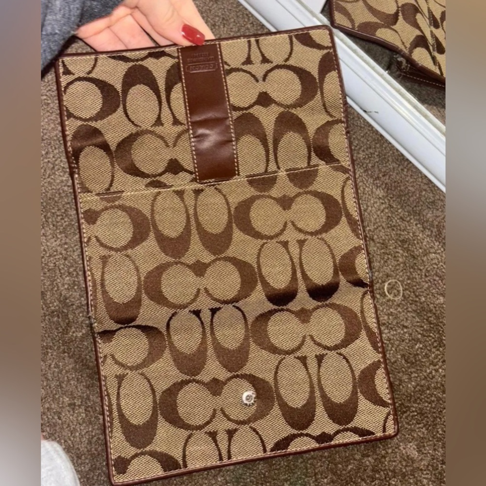 Coach wallet